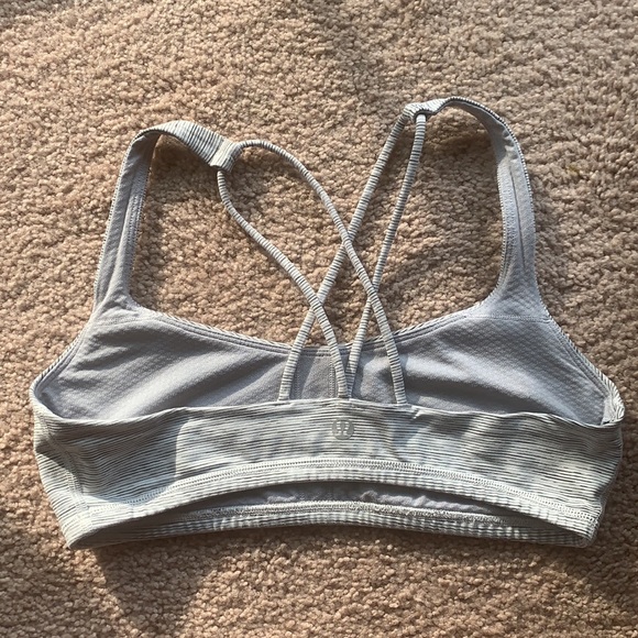 Lululemon Free to Be Sports Bra - Picture 2 of 3